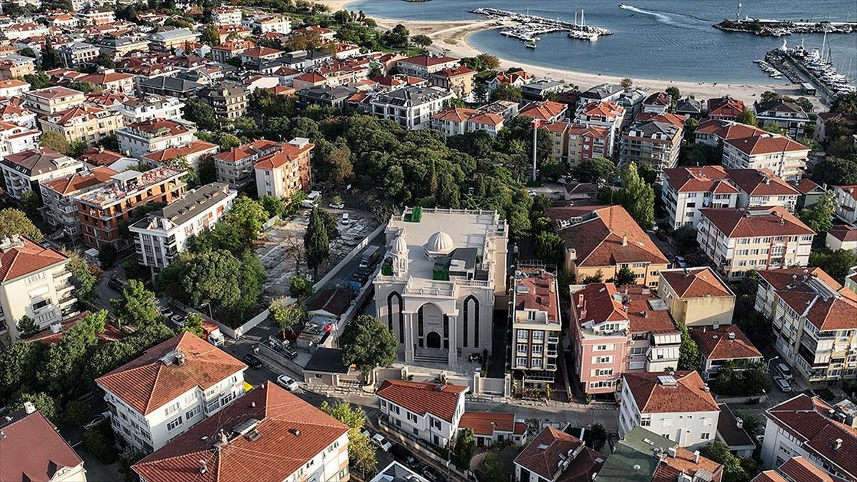 Cumhurbaşkanı Erdoğan'ın da katıldığı törenle 2019'da temeli atılan İstanbul'daki Mor