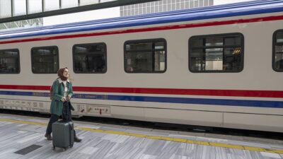 Demir yolu yolcu taşımacılığı kapsamındaki gişe ve diğer satış kanalı