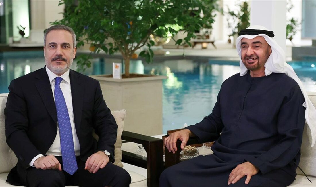 Dışişleri Bakanı Hakan Fidan, Abu Dabi'de Birleşik Birleşik Arap Emirlikleri