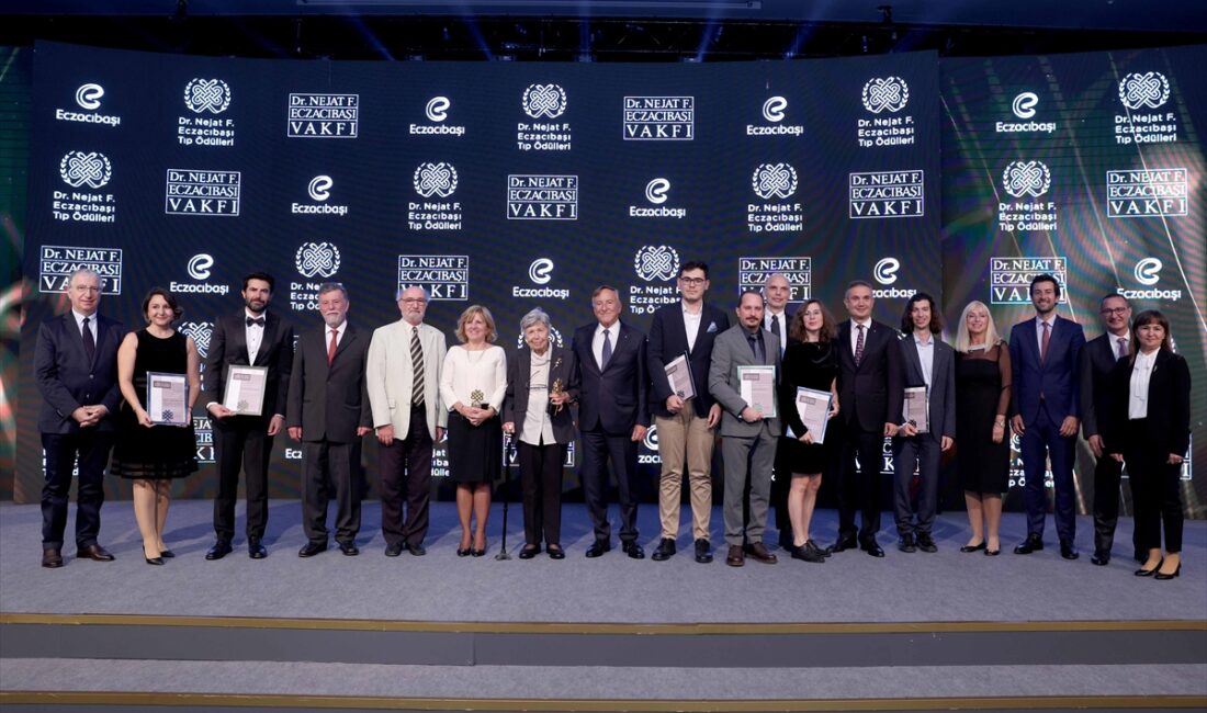 İSTANBUL (AA) – Eczacıbaşı Topluluğu'nun 1959'da tıp ve eczacılık bilimlerinin