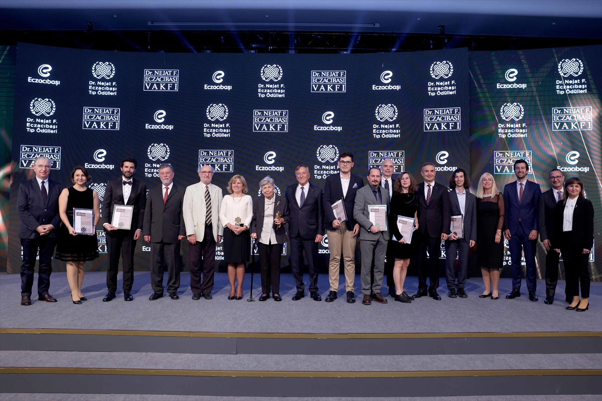 İSTANBUL (AA) – Eczacıbaşı Topluluğu'nun 1959'da tıp ve eczacılık bilimlerinin