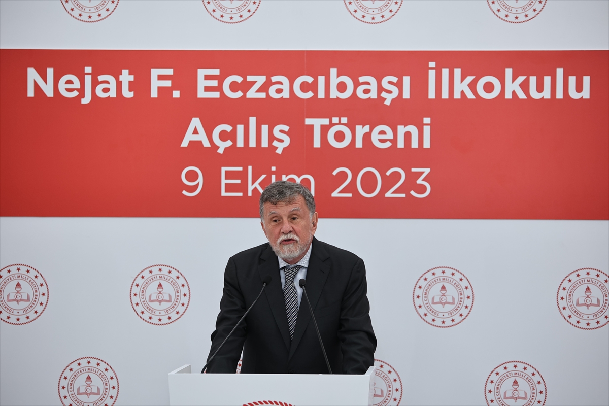 -Eczacıbaşı Topluluğu, Bilecik’in Bozüyük ilçesinde, kurucuları Nejat F. Eczacıbaşı’nın adını