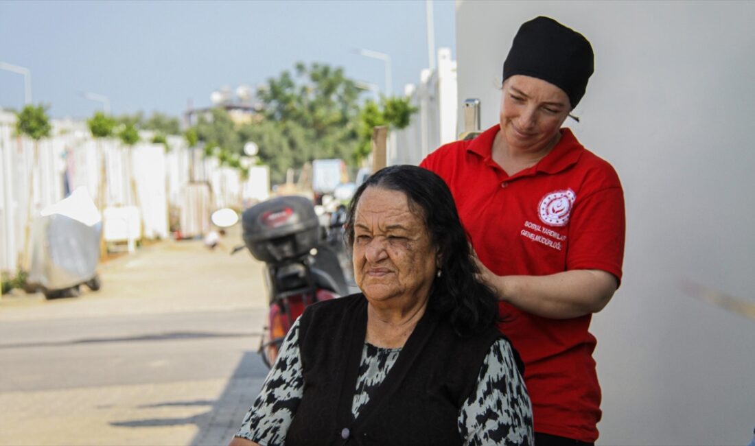 Hatay'ın Arsuz ilçesinde, Kaymakamlık Sosyal Yardımlaşma ve Dayanışma Vakfı tarafından