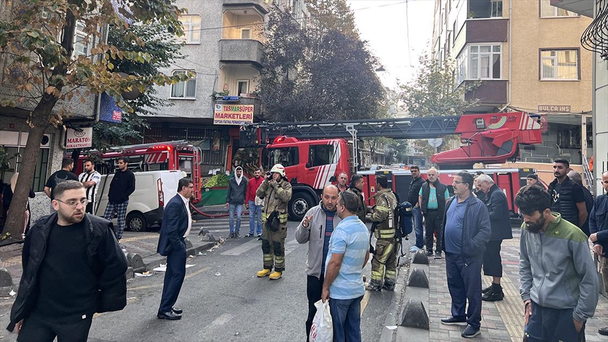 İSTANBUL (AA) – Fevzi Çakmak Mahallesi 1118. Sokak’ta sabah saatlerinde