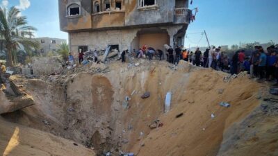 || Alshaer ailesinin Han Yunus'taki evi İsrail savaş uçakları tarafından