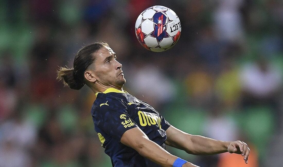 Fenerbahçe Kulübü, Portekizli orta saha oyuncusu Miguel Crespo'nun sözleşmesini 1