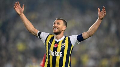 Atakaş Hatayspor'u 4-2 mağlup ederek ligde 9'da 9 yapan Fenerbahçe'nin
