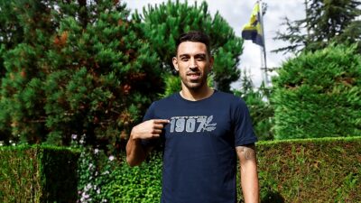 Fenerbahçeli futbolcu İrfan Can Kahveci, sarı-lacivertli takımın şampiyonluk hasretinin bu