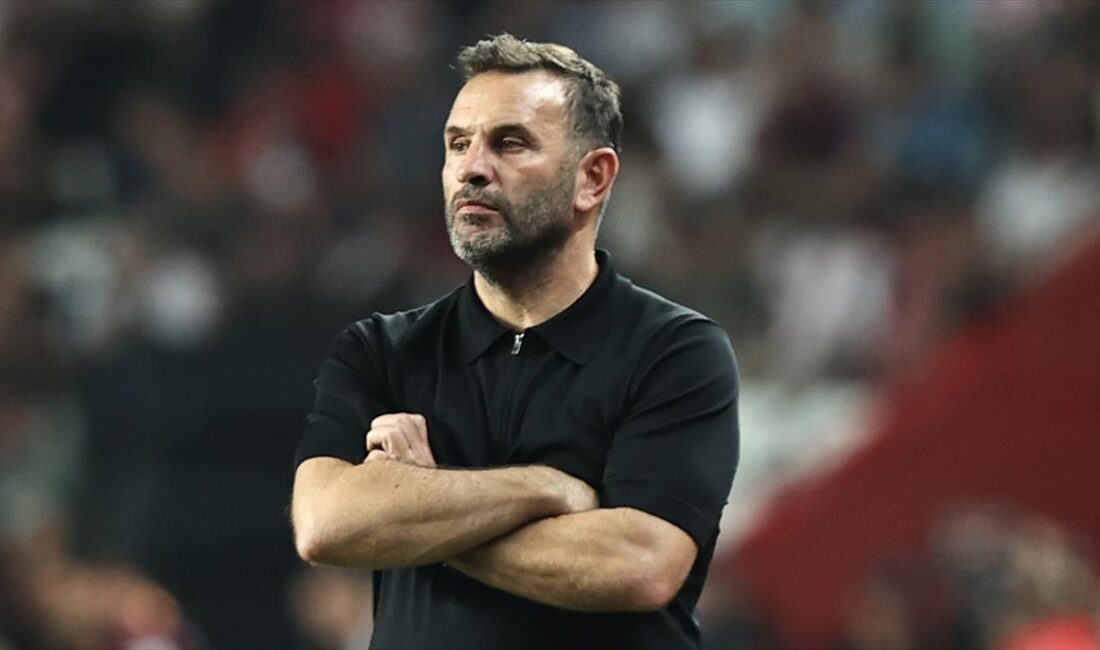 Galatasaray Kulübü Başkanı Dursun Özbek, doğum günü için bir araya