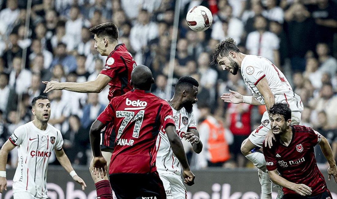 Trendyol Süper Lig'in 10. haftasında deplasmanda Beşiktaş'a 2-0 yenilen Gaziantep