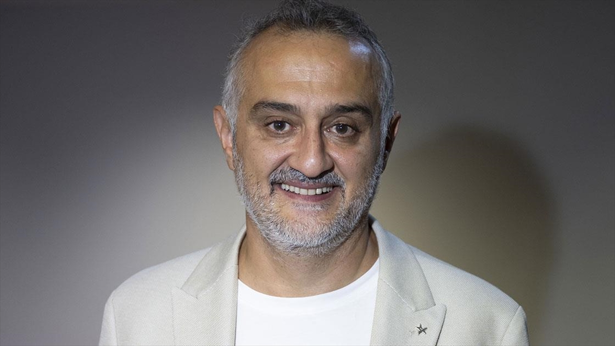 Prof. Dr. Serdar Nasır ve ekibi, gırtlak kanseri nedeniyle 2