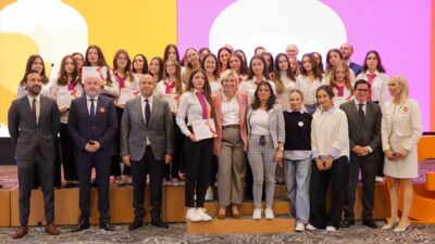İSTANBUL (AA) – Limak Şirketler Grubu'nun, "Global Engineer Girls" (GEG)