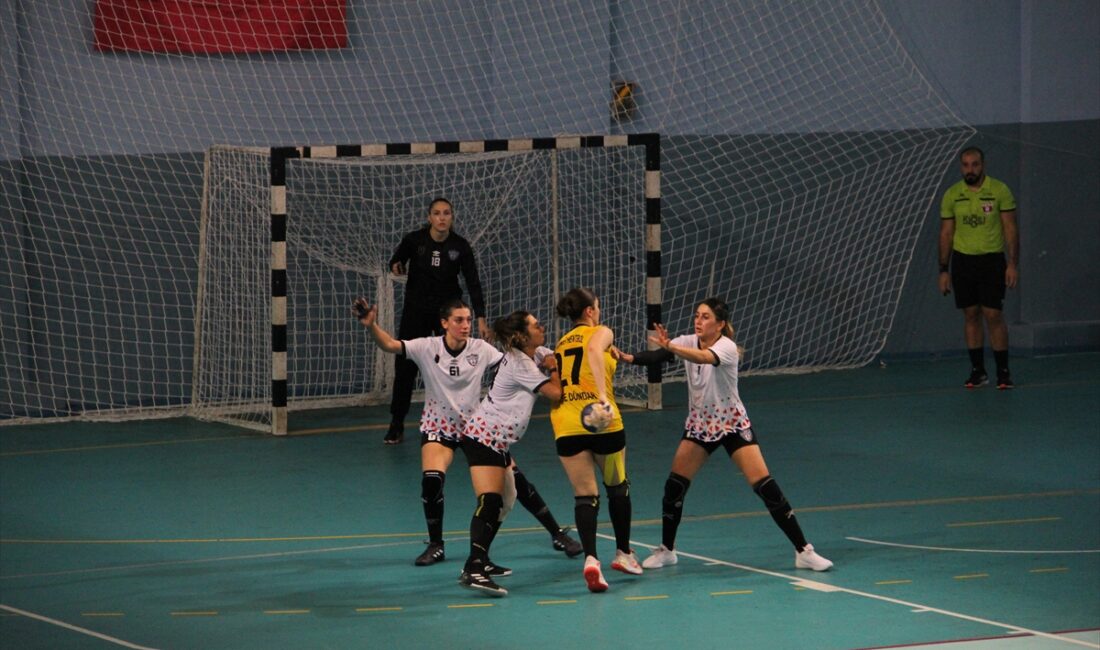 - Tekirdağ Süleymanpaşa: 24 - Konyaaltı Belediyespor: 33