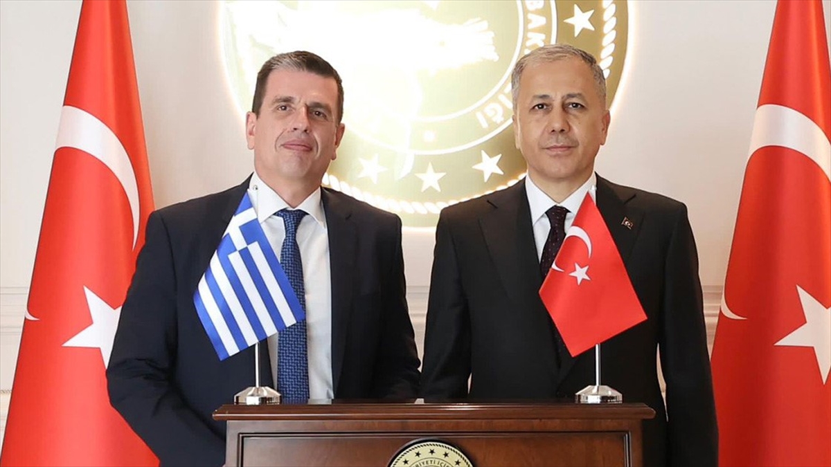 İçişleri Bakanı Ali Yerlikaya, Yunanistan Göç ve İltica Bakanı Dimitris