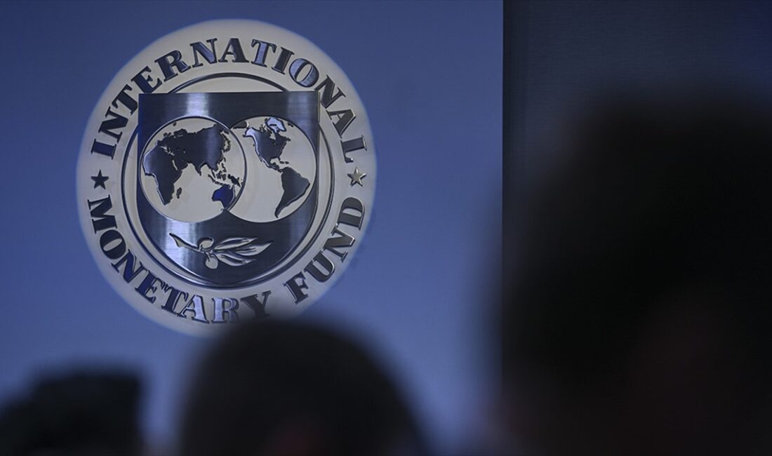 Uluslararası Para Fonu (IMF), küresel ekonomik büyüme beklentisini bu yıl