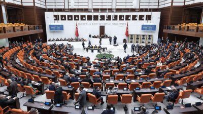 TBMM Genel Kurulu'nda Irak ve Suriye'ye asker gönderme tezkeresinin süresinin