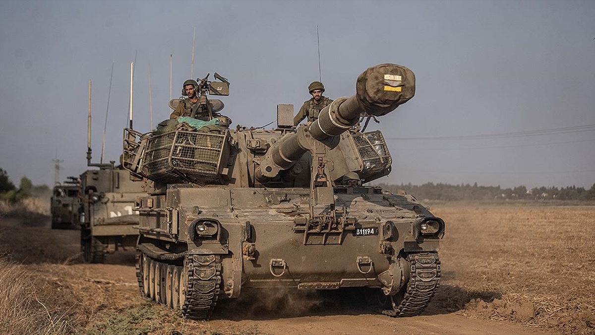İsrail ordu radyosu, Tel Aviv'in bölgeye takviye ABD kuvvetleri gelene