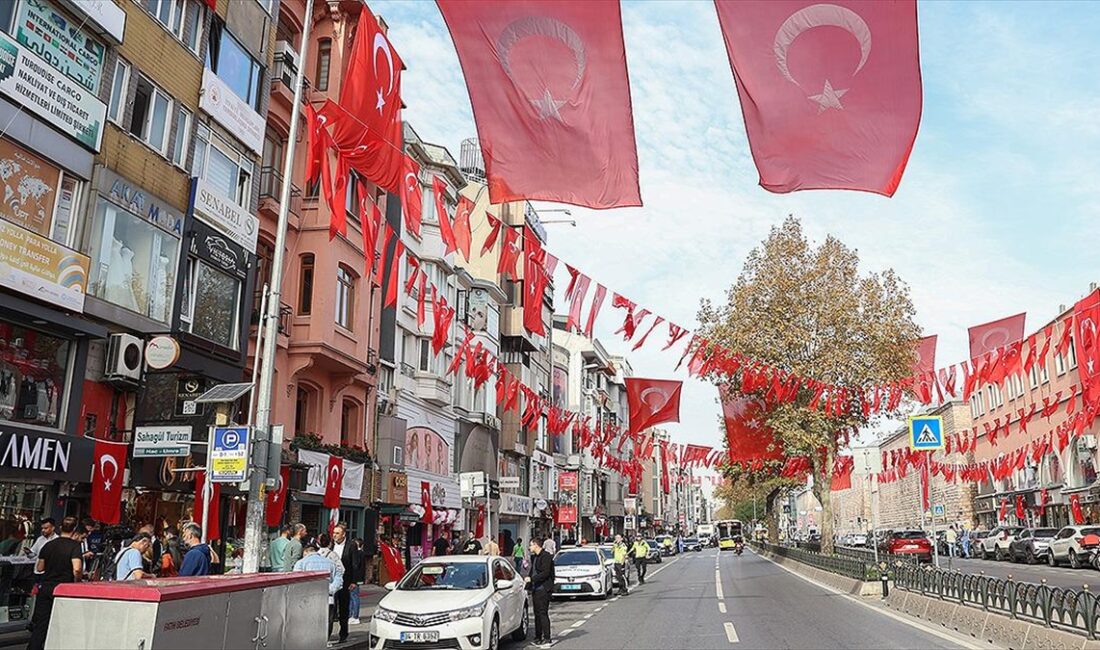 İstanbul Valisi Davut Gül, Cumhuriyet'in 100. yıl dönümü etkinliklerine ilişkin