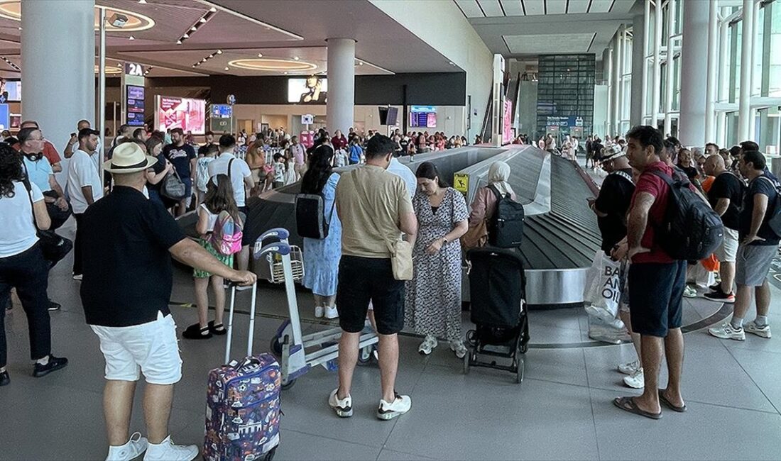 İstanbul Havalimanı, 2-8 Ekim'de günlük ortalama 1435 uçuşla Avrupa'nın en