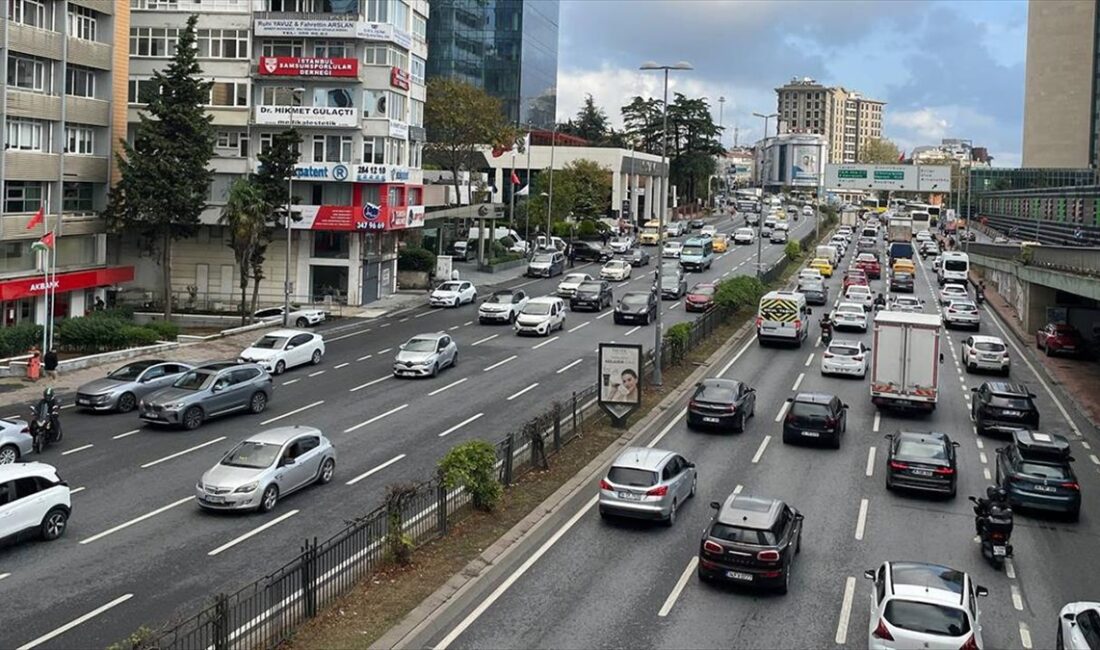 Haftanın ilk gününde İstanbul'un iki yakasında D-100 kara yolu, TEM
