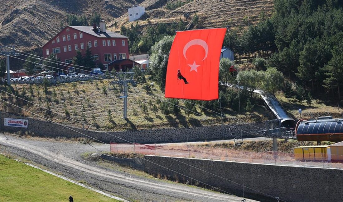 Erzurum İl Jandarma Komutanlığında görev yapan Jandarma Arama Kurtarma (JAK)