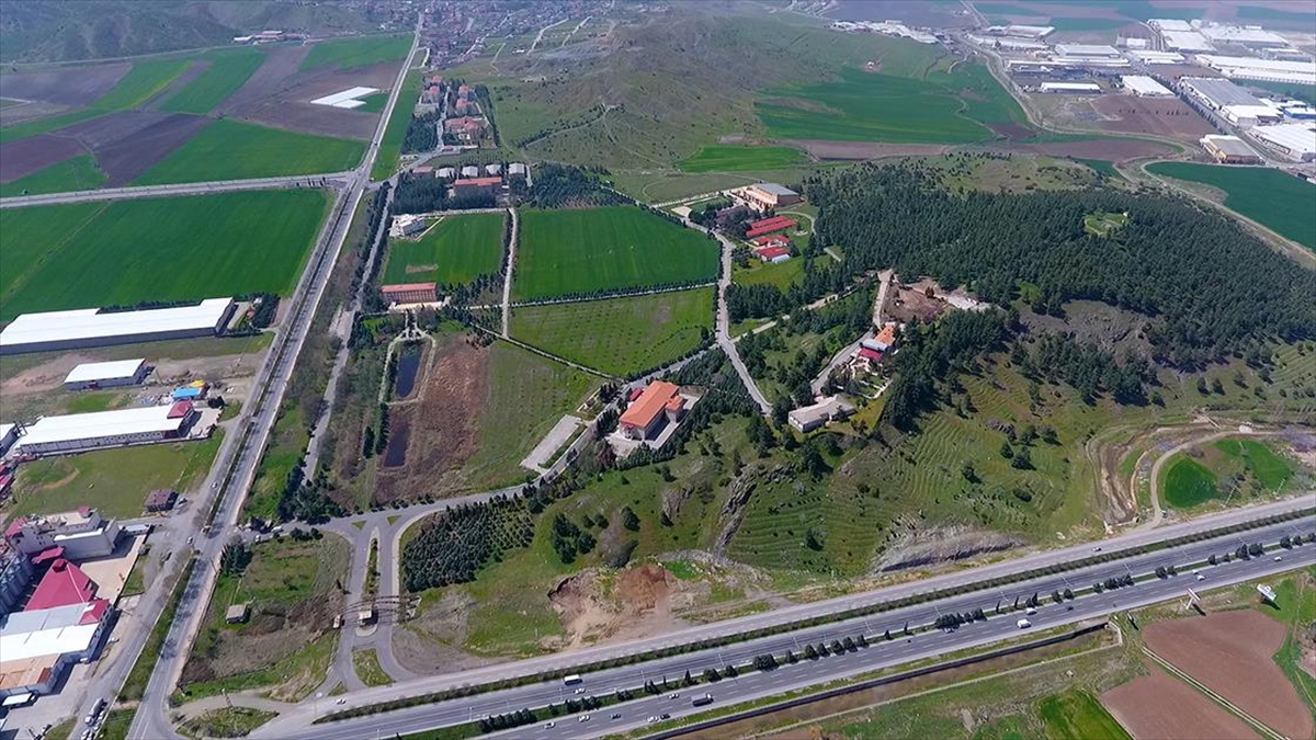 Dünyaca ünlü dondurması, tekstil, altın ve metal sektörleriyle öne çıkan