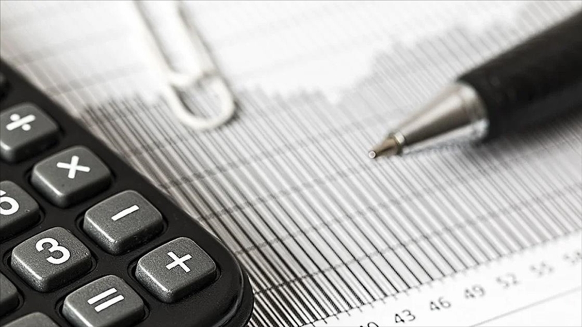 Gelir getiren kamu altyapı yatırımlarının finansmanının risk paylaşımına dayalı kira