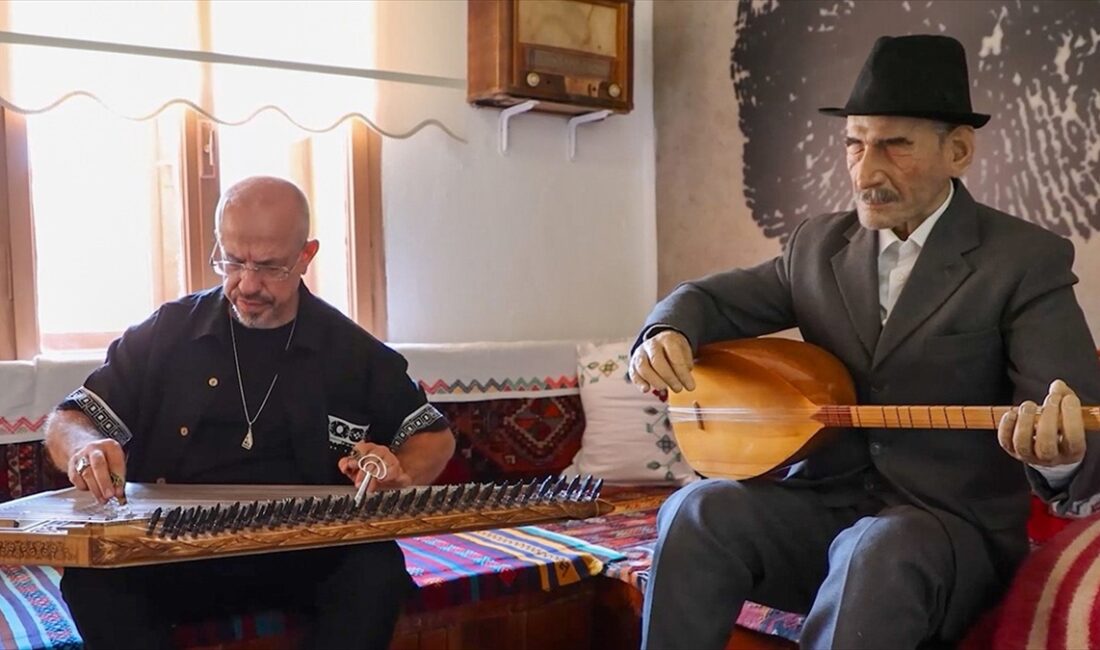 Cumhurbaşkanlığı Kültür ve Sanat Büyük Ödülü sahibi kanun virtüözü bestekar