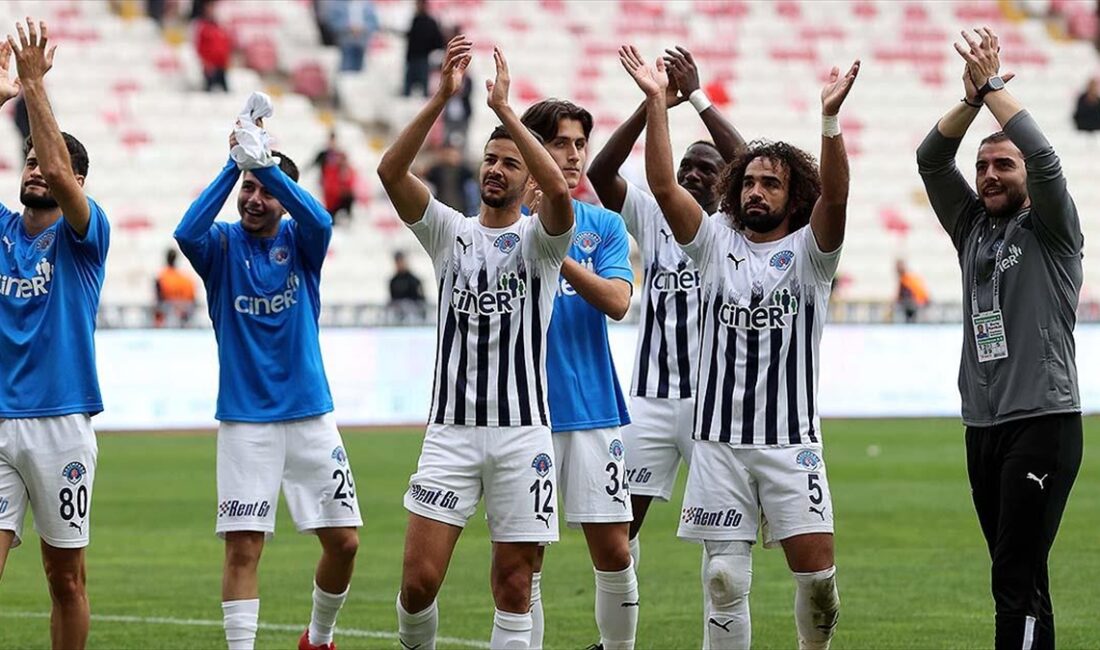 Trendyol Süper Lig'in 9. haftasında Kasımpaşa, deplasmanda EMS Yapı Sivasspor'u