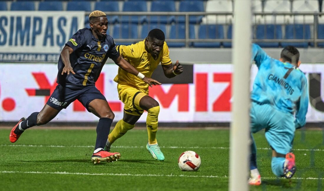 İSTANBUL (AA) – Trendyol Süper Lig’in 10. haftasında Kasımpaşa, sahasında
