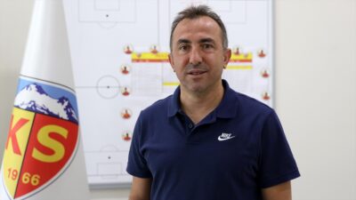 Trendyol Süper Lig ekiplerinden Mondihome Kayserispor'un teknik direktörü Recep Uçar,