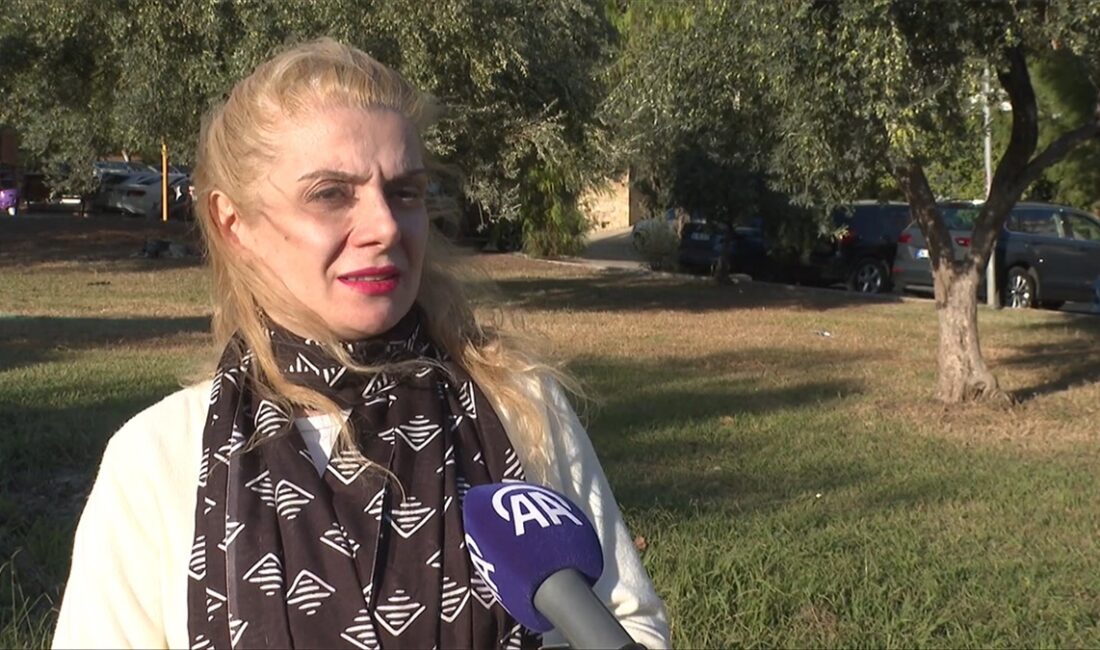 İzmir'de çocuk sağlığı ve hastalıkları uzmanı olarak görev yapan Gürcistan