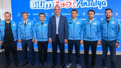 - "İsmiyle uyumlu bir etkinlik olmuş. Gençlerimizin teknolojiye olan ilgisini