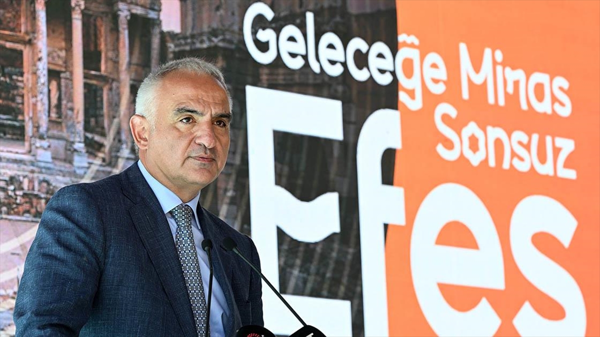 Kültür ve Turizm Bakanı Mehmet Nuri Ersoy, "Kazı ve restorasyon