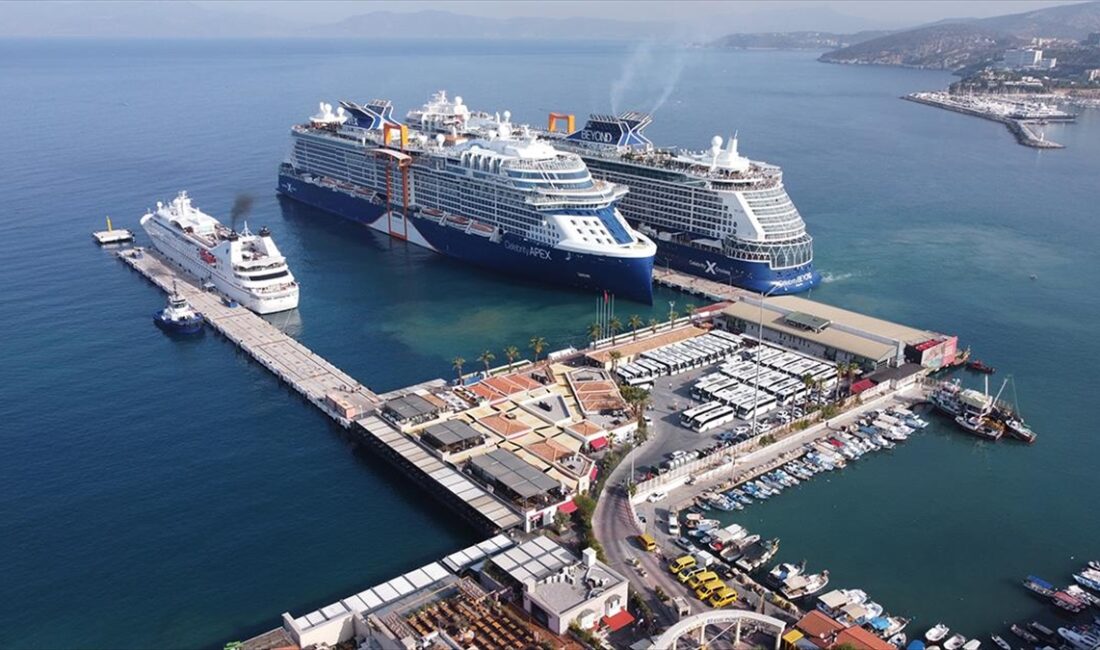 Kruvaziyer turizminin önde gelen limanlarından Kuşadası Ege Port Limanı, 3