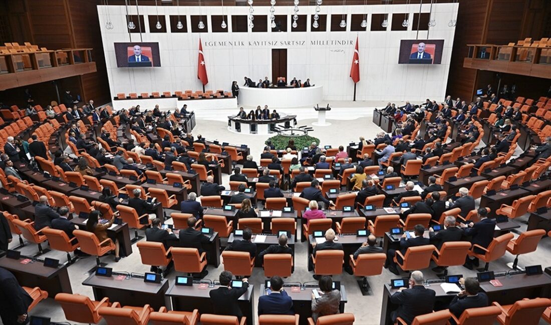 TBMM Başkanvekili Bekir Bozdağ, Genel Kurul'un yarınki birleşiminde, Cumhuriyet'in ilanının