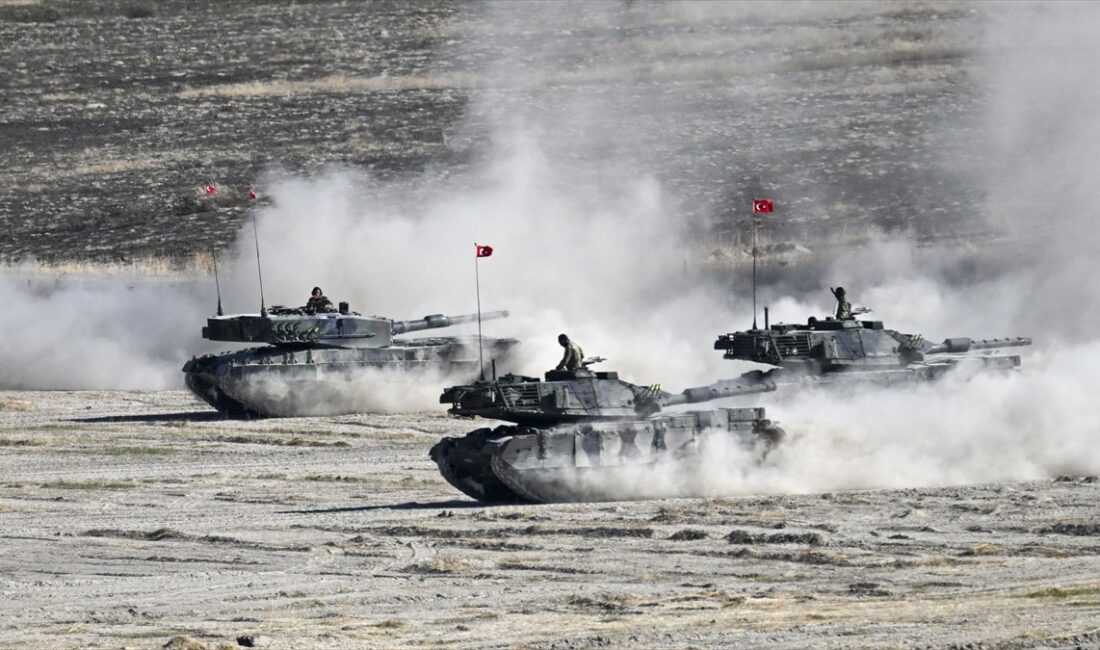 ANKARA (AA) – Türk Silahlı Kuvvetleri’nin (TSK) ateş gücünün sergilendiği