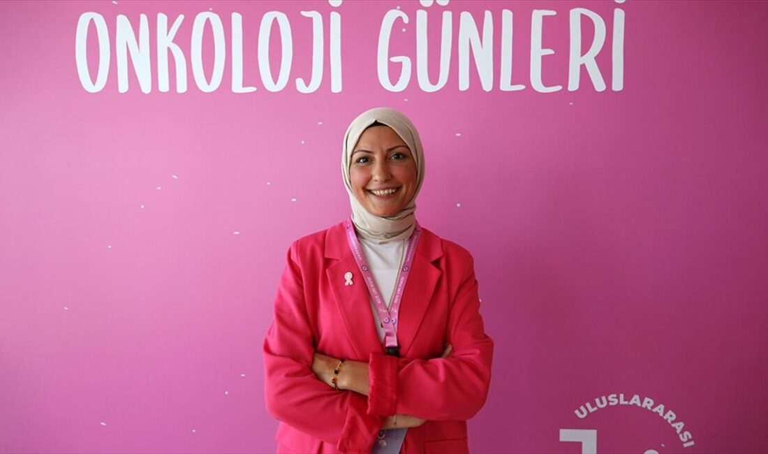Muş'ta Genç Birikim Derneğince 6-7 Ekim'de düzenlenen "10. Uluslararası Onkoloji