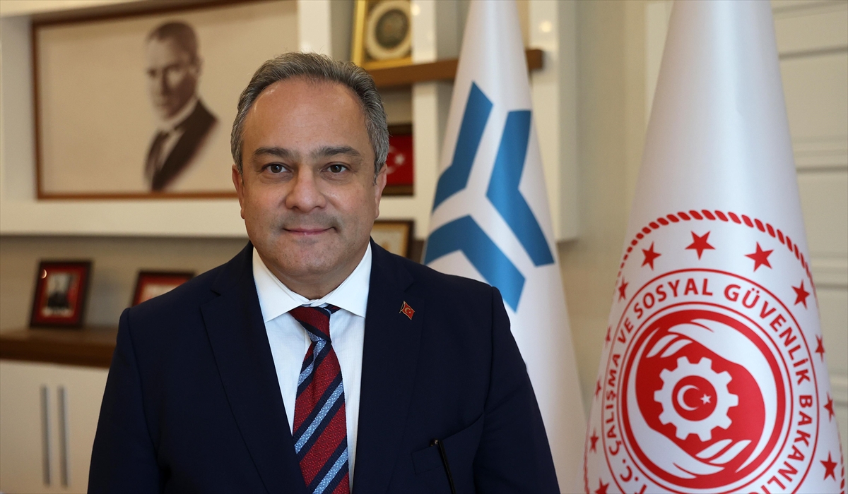 Mesleki Yeterlilik Kurumu (MYK), ulusal meslek standartları ve yeterliliklerin hazırlanması,