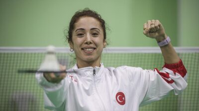 Milli badmintoncu Özge Bayrak, Çekya Açık'ta tek kadınlar kategorisinde gümüş