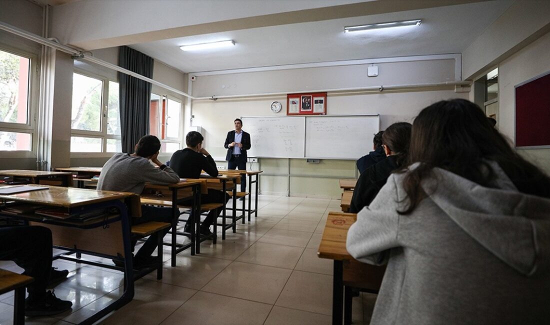 Milli Eğitim Bakanlığınca (MEB), sözleşmeli öğretmen ataması kapsamında çeşitli nedenlerle