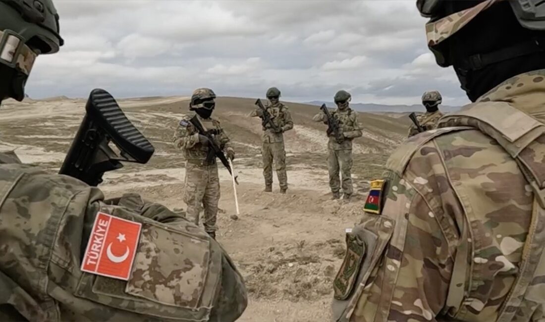 MSB'den Mustafa Kemal Atatürk-2023 Tatbikatı'na ilişkin video paylaşımı Milli Savunma Bakanlığı, Azerbaycan silahlı kuvvetleriyle düzenlenen Mustafa Kemal Atatürk-2023