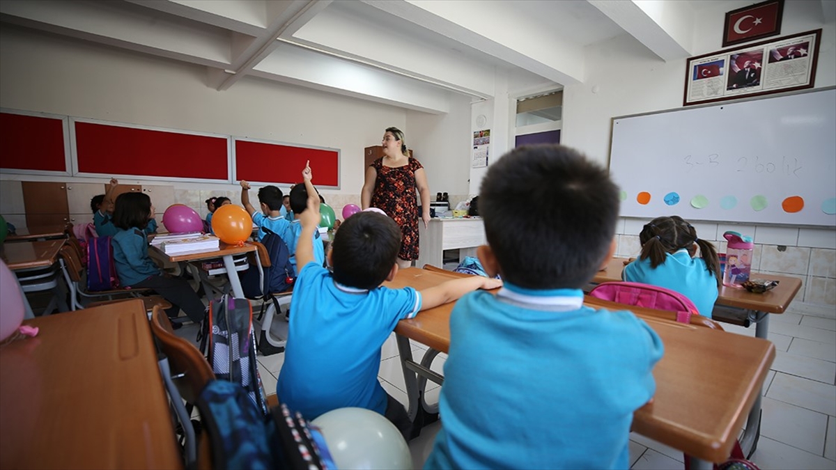 Cumhurbaşkanı Recep Tayyip Erdoğan, yarın okul öncesi, ilkokul, ortaokul ve