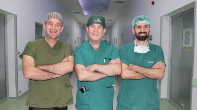 Klasik literatüre göre iki aşamalı ameliyat olması gereken hastalar, Karadeniz