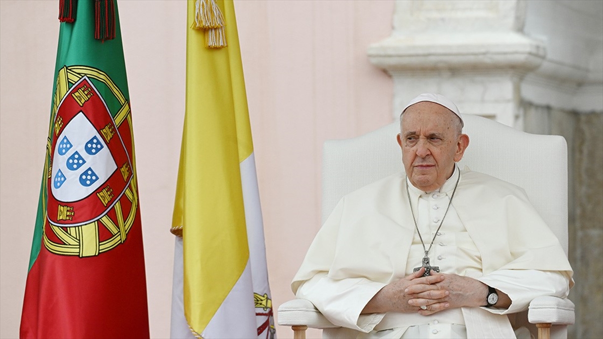 Katoliklerin ruhani lideri ve Vatikan Devlet Başkanı Papa Franciscus, İsrail'in