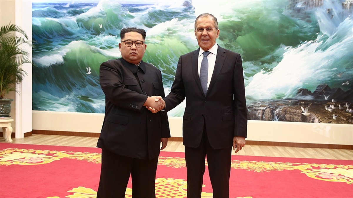 Rusya Dışişleri Bakanı Sergey Lavrov, Kuzey Kore’de resmi temasları kapsamında