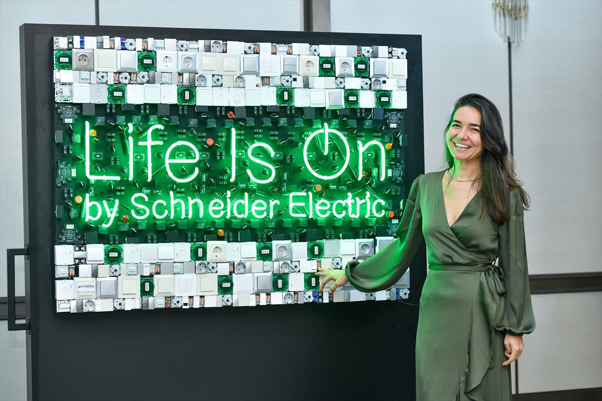 İSTANBUL (AA) – Schneider Electric, sürdürülebilirlik vizyonu çerçevesinde, binaların enerjilerini