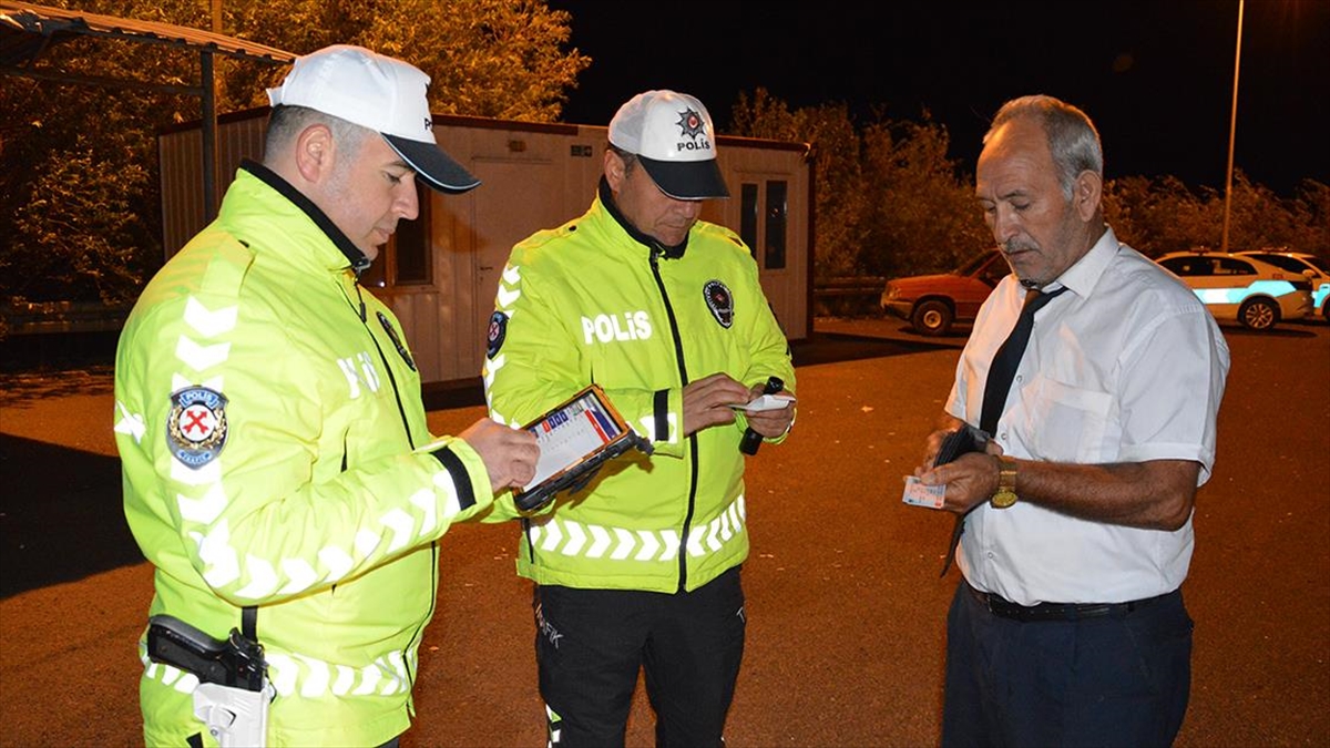 ANKARA (AA) – Mersin’den Ankara’ya sefer yapan otobüse görevi kapsamında