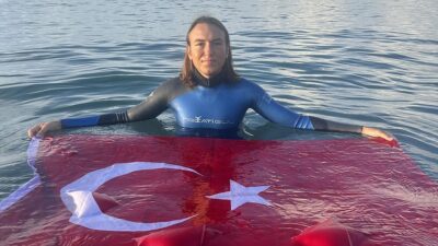Serbest dalış sporcusu Necati Gül, Güney Kıbrıs Rum Kesimi'nde düzenlenen