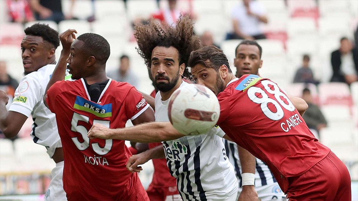 Trendyol Süper Lig'in 9. haftasında konuk ettiği Kasımpaşa'ya 1-0 mağlup